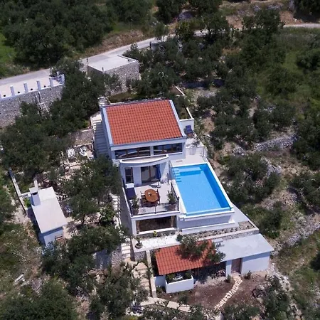 Amaya In Makarska, Private Pool Vila